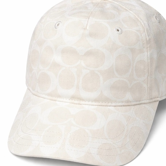 Coach Cream Signature Cap
